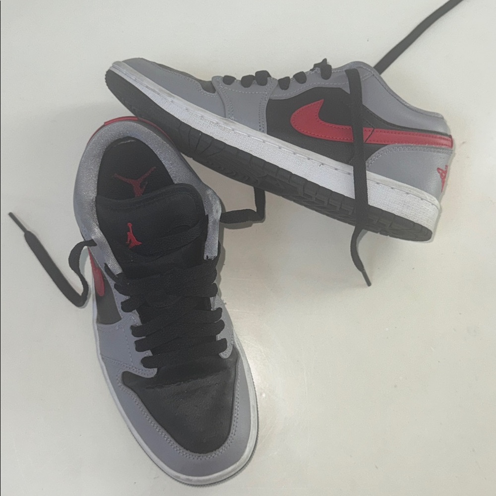 Gently used Jordan lows